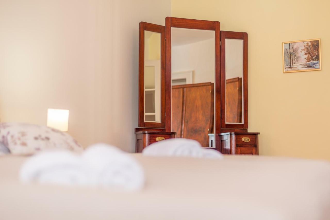Apartment Tri Mudraca Karanac 外观 照片