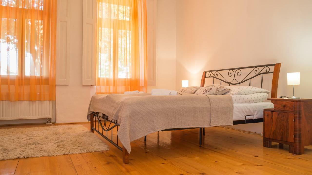 Apartment Tri Mudraca Karanac 外观 照片